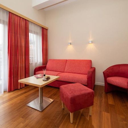 Arabella Golf- Und Ski-Appartement Zell am See Buitenkant foto